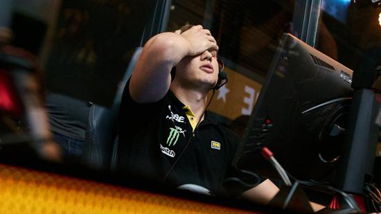 王者荣耀s29不知火舞最佳出装与连招技巧详解